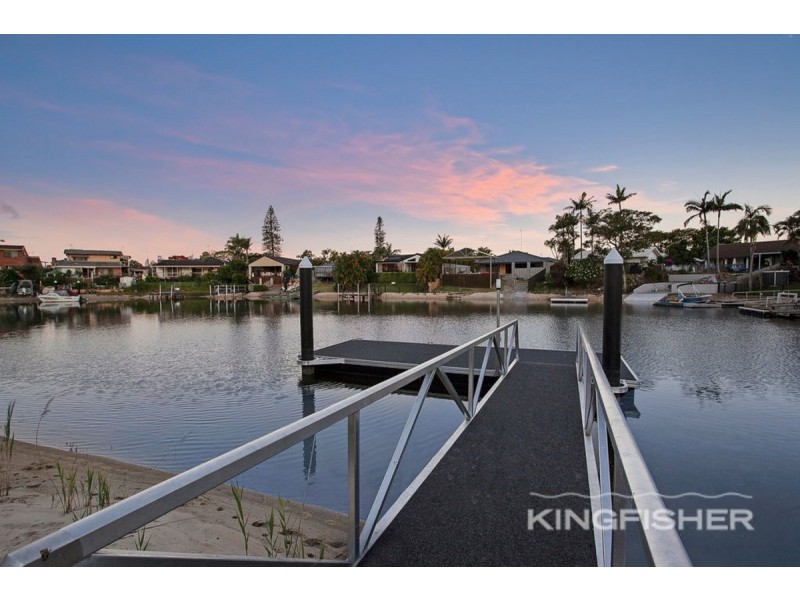 3 Nootka Court, Broadbeach Waters QLD 4218