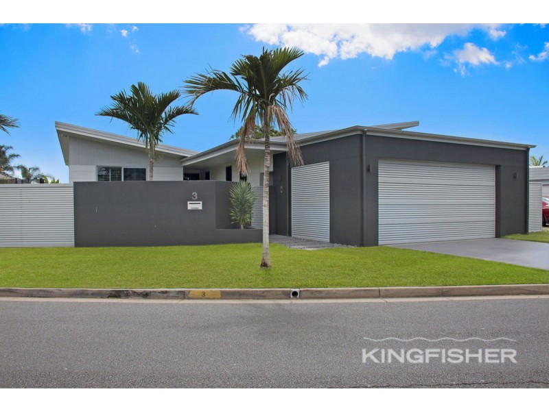 3 Nootka Court, Broadbeach Waters QLD 4218