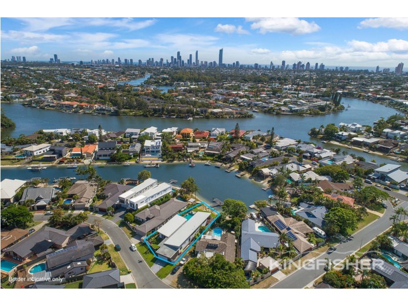 3 Nootka Court, Broadbeach Waters QLD 4218