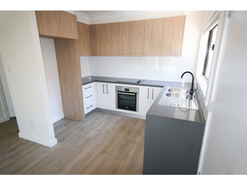 2/29 Chainey Avenue, Miami QLD 4220