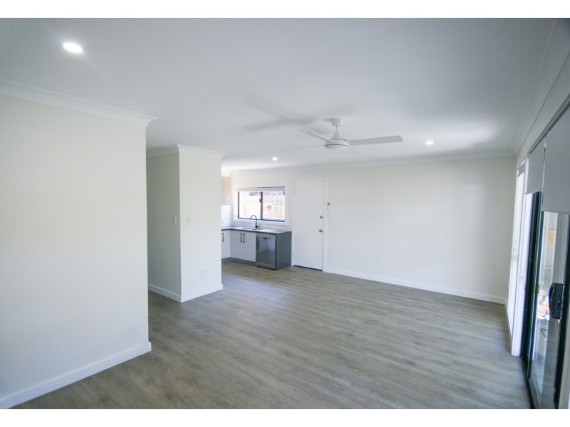 2/29 Chainey Avenue, Miami QLD 4220