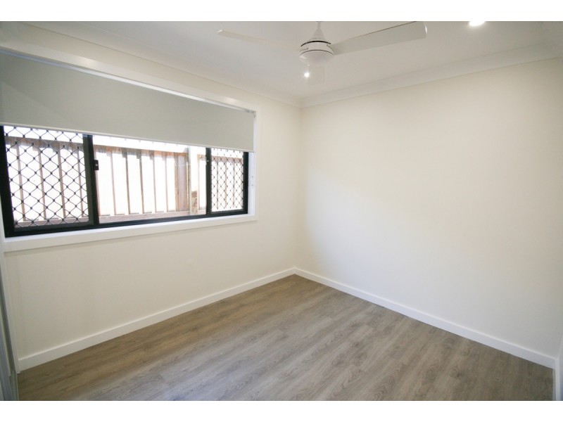 2/29 Chainey Avenue, Miami QLD 4220