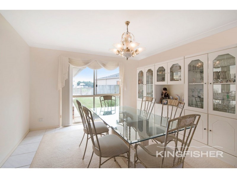 104 Dipper Drive, Burleigh Waters QLD 4220