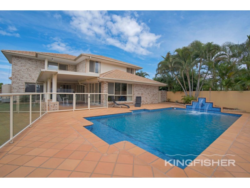 104 Dipper Drive, Burleigh Waters QLD 4220