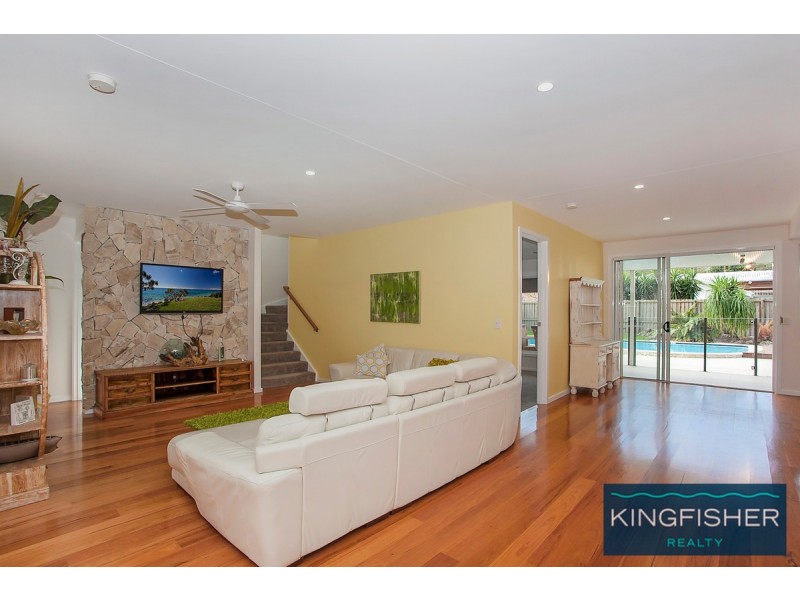 103 Burleigh Street, Burleigh Waters QLD 4220