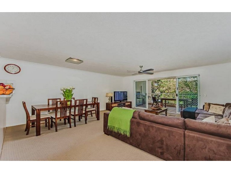 10/14 Brake Street, Burleigh Heads QLD 4220