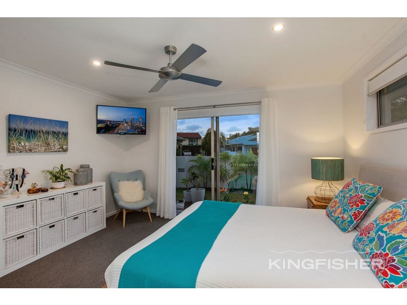 104 Burleigh Street, Burleigh Waters QLD 4220