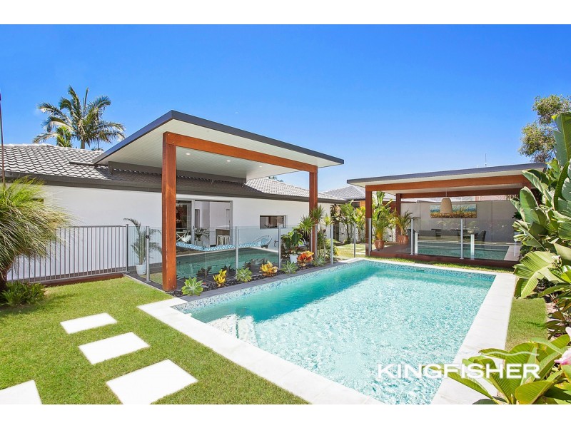 104 Burleigh Street, Burleigh Waters QLD 4220