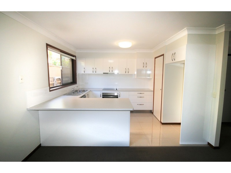 4 Stephens Street, Burleigh Heads QLD 4220