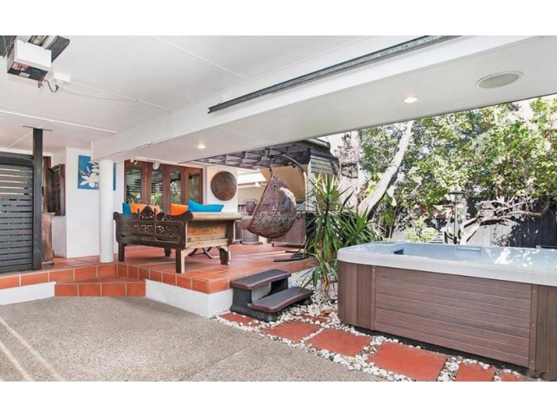 12a Elder Entrance, Burleigh Heads QLD 4220