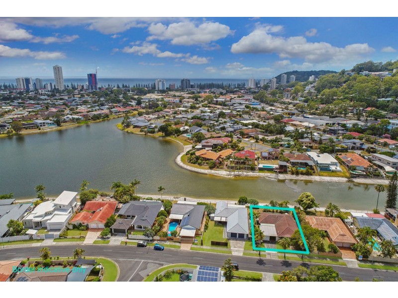 248 Acanthus Avenue, Burleigh Waters QLD 4220
