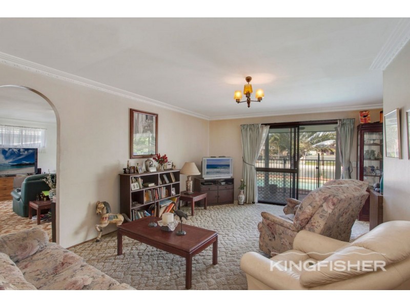 248 Acanthus Avenue, Burleigh Waters QLD 4220