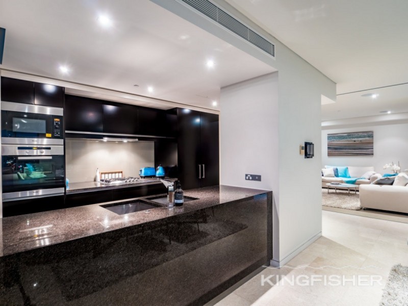 23/106 The Esplanade, Burleigh Heads QLD 4220