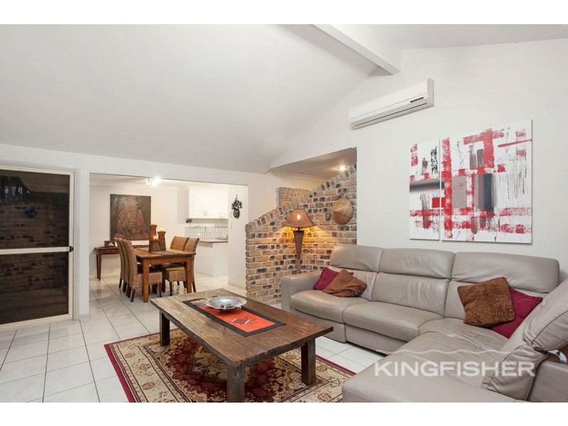 5 Oriole Court, Burleigh Waters QLD 4220