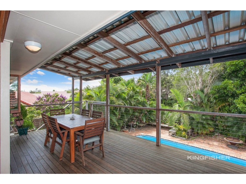 77 Jabiru Avenue, Burleigh Waters QLD 4220