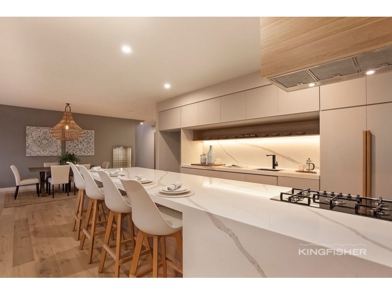 5A Emu Place, Burleigh Waters QLD 4220