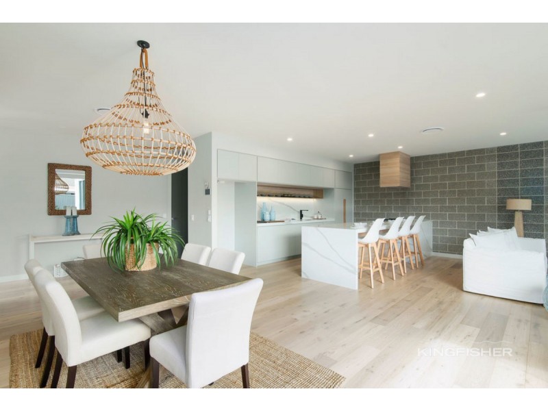 5A Emu Place, Burleigh Waters QLD 4220