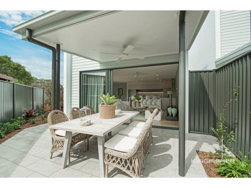 5A Emu Place, Burleigh Waters QLD 4220