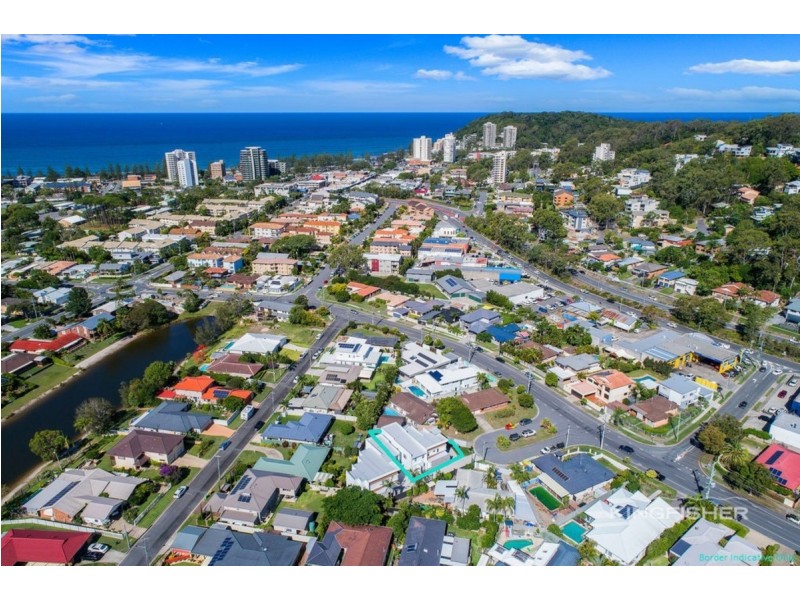 5A Emu Place, Burleigh Waters QLD 4220