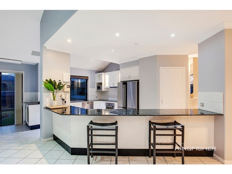 1 Palmyra Court, Burleigh Waters QLD 4220