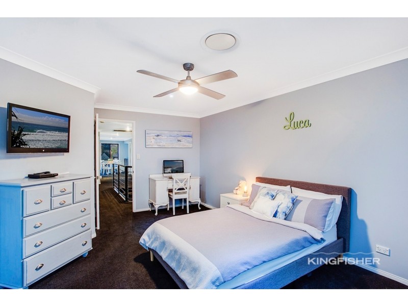 1 Palmyra Court, Burleigh Waters QLD 4220