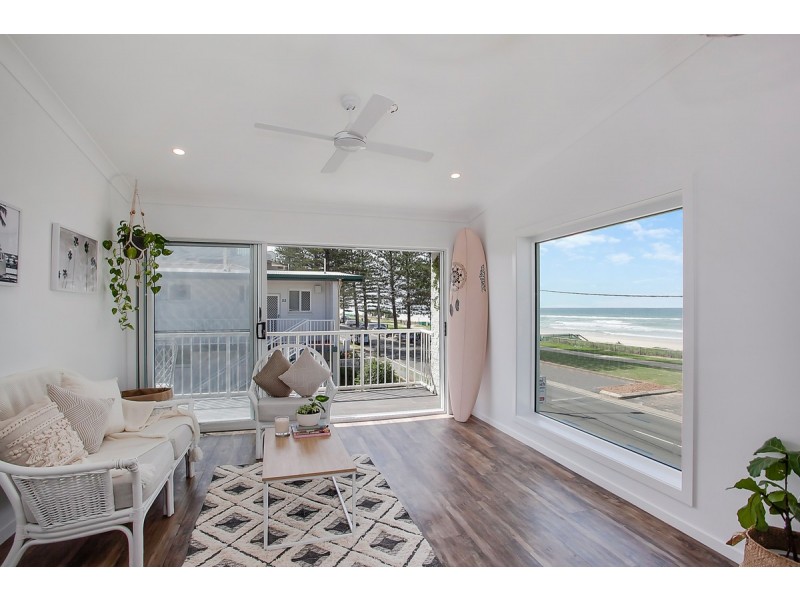 9/8 – 12 Marine Parade, Miami QLD 4220