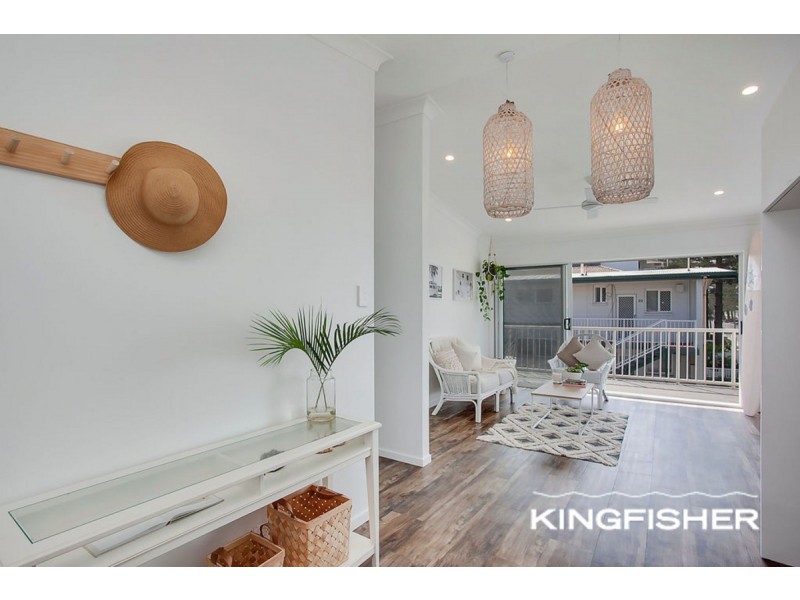 9/8 – 12 Marine Parade, Miami QLD 4220