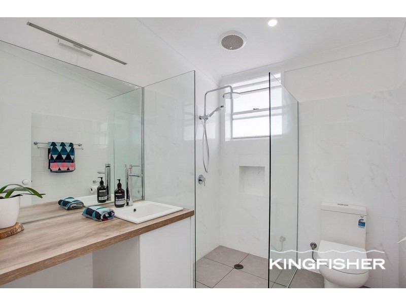 9/8 – 12 Marine Parade, Miami QLD 4220