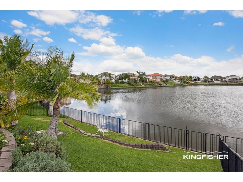 180 Dunlin Drive, Burleigh Waters QLD 4220