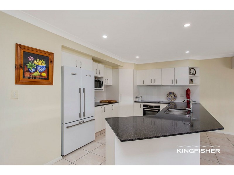 180 Dunlin Drive, Burleigh Waters QLD 4220