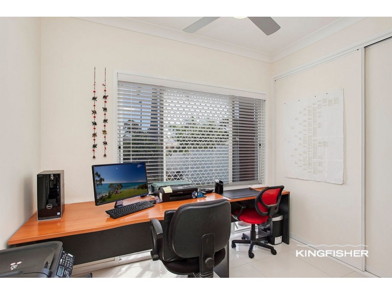 70 Auk Avenue, Burleigh Waters QLD 4220