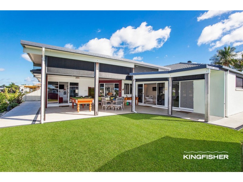 70 Auk Avenue, Burleigh Waters QLD 4220