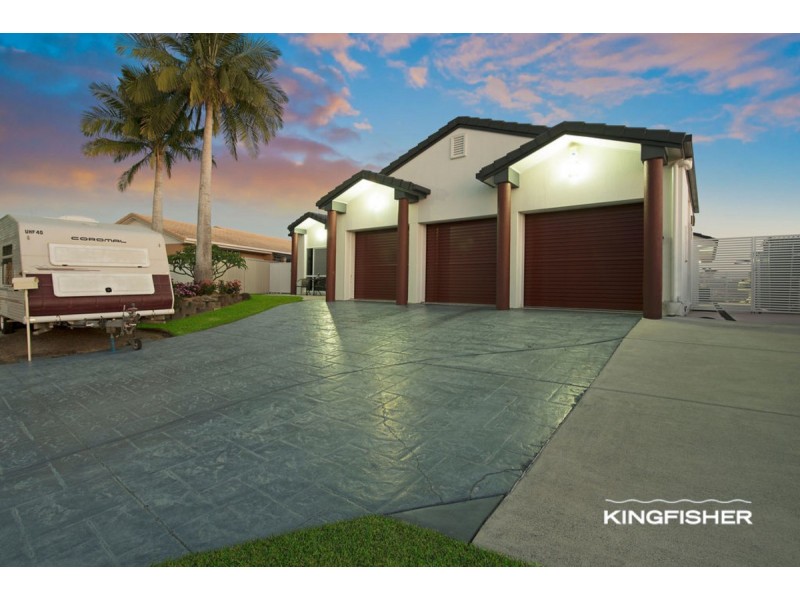 70 Auk Avenue, Burleigh Waters QLD 4220