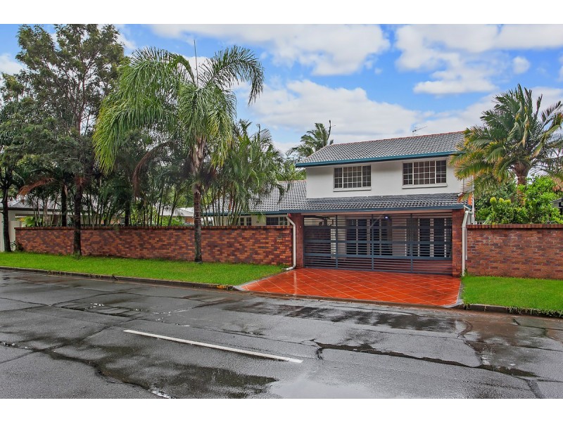 37 Lutana Avenue, Miami QLD 4220