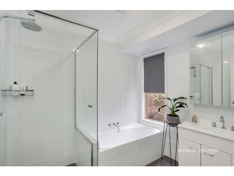 9 Sirec Way, Burleigh Heads QLD 4220