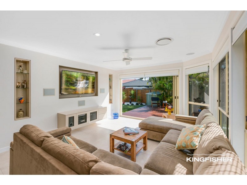 13 Sittella Crescent, Burleigh Waters QLD 4220