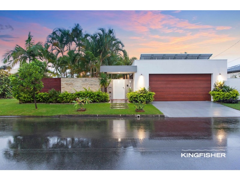 9 Sandpiper Drive, Burleigh Waters QLD 4220