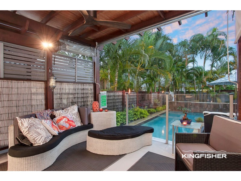 9 Sandpiper Drive, Burleigh Waters QLD 4220