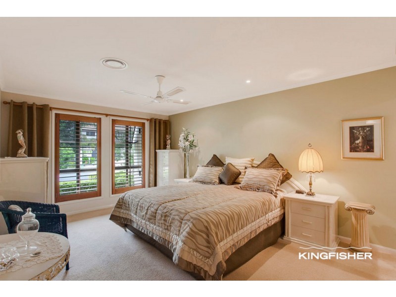 30 Sea Eagle Drive, Burleigh Waters QLD 4220