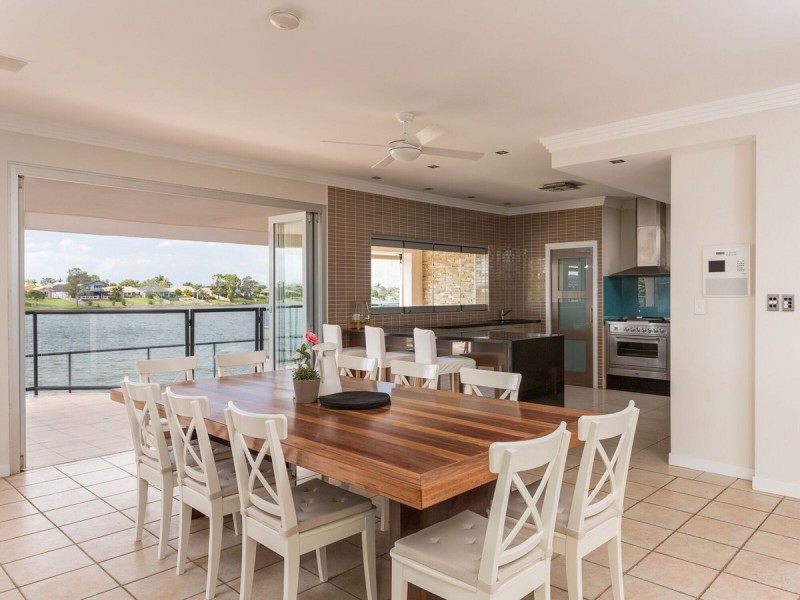 65 Wedgebill Parade, Burleigh Waters QLD 4220