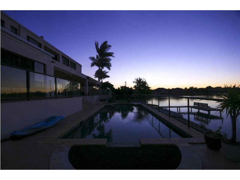 65 Wedgebill Parade, Burleigh Waters QLD 4220