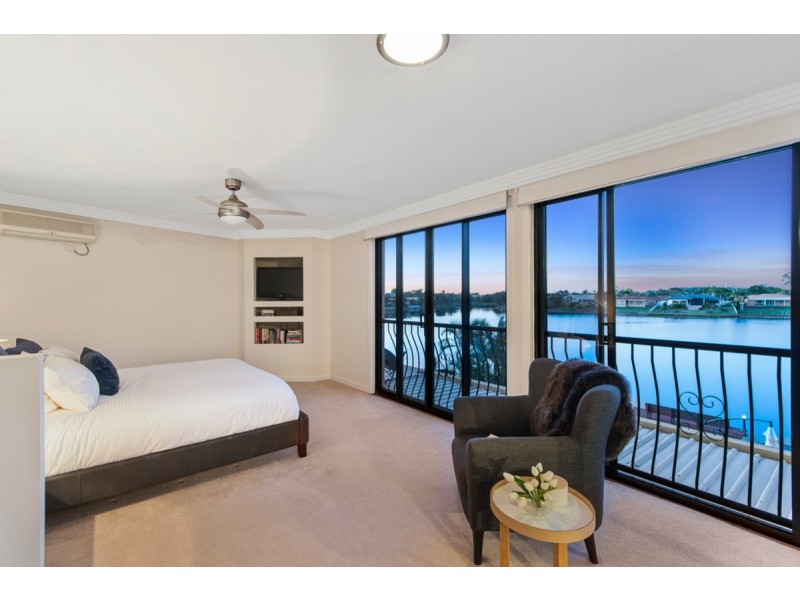 65 Wedgebill Parade, Burleigh Waters QLD 4220