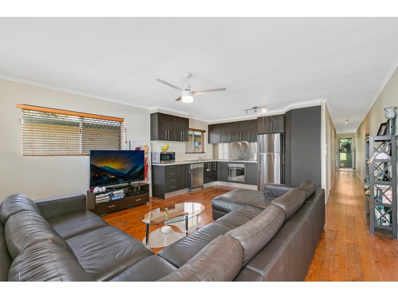 1/42 West Burleigh Road, Burleigh Heads QLD 4220