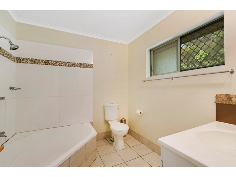 1/42 West Burleigh Road, Burleigh Heads QLD 4220