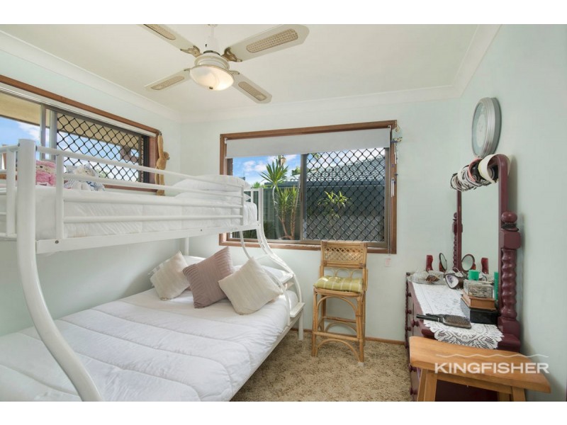 2/10 Russell Court, Miami QLD 4220