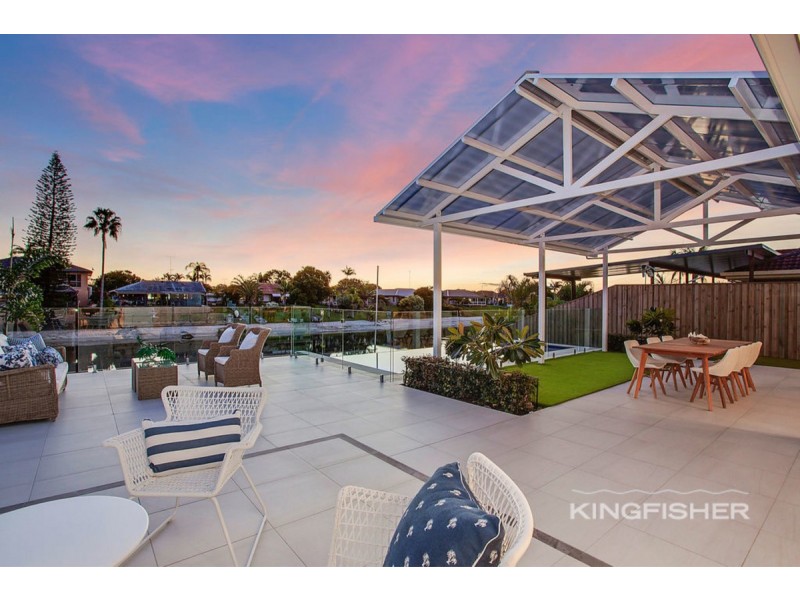 45 Kingfisher Crescent, Burleigh Waters QLD 4220