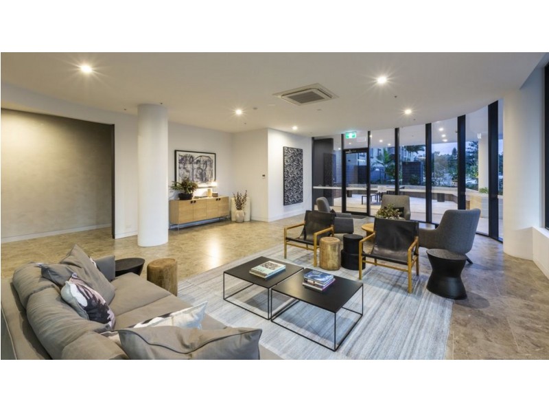 7/70-72 The Esplanade, Burleigh Heads QLD 4220