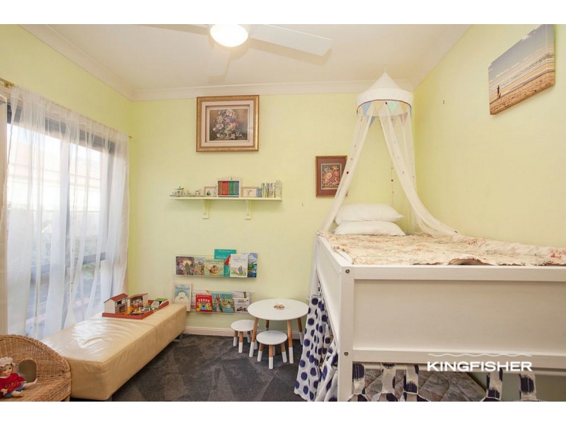 6 Crozet Court, Burleigh Waters QLD 4220