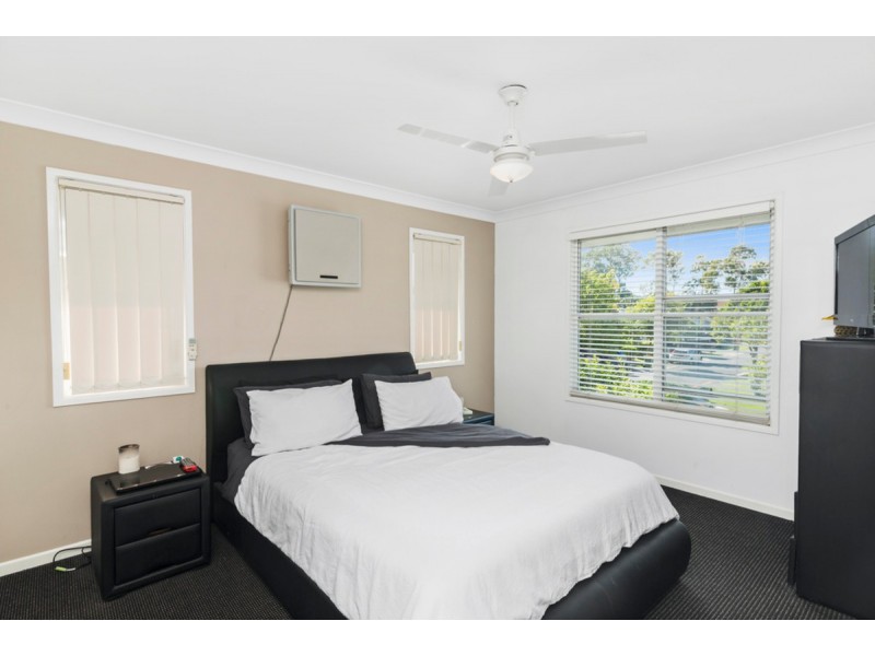 61 Seville Circuit, Burleigh Waters QLD 4220