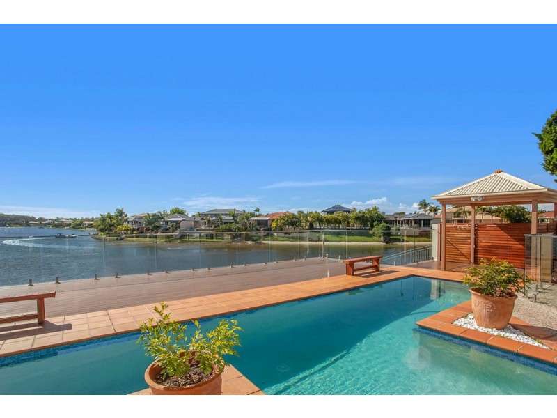 19 Cassowary Drive, Burleigh Waters QLD 4220